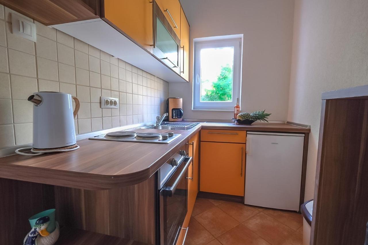 Apartmani Nina Rovinj Exterior foto