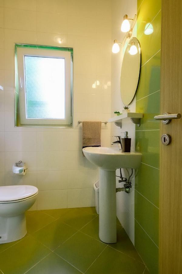 Apartmani Nina Rovinj Exterior foto