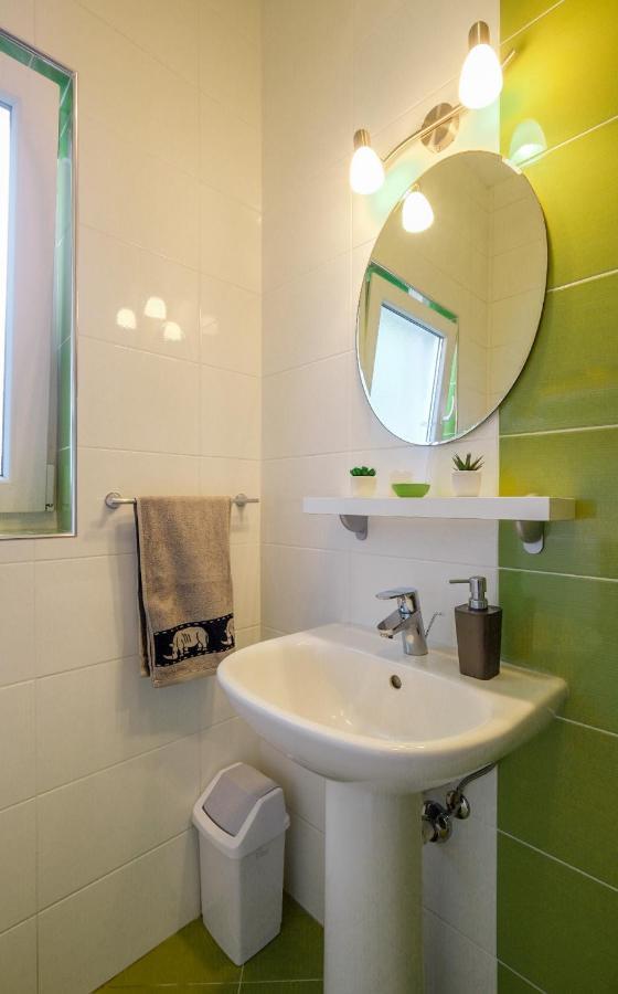 Apartmani Nina Rovinj Exterior foto